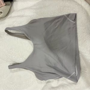 Lululemon alian top white